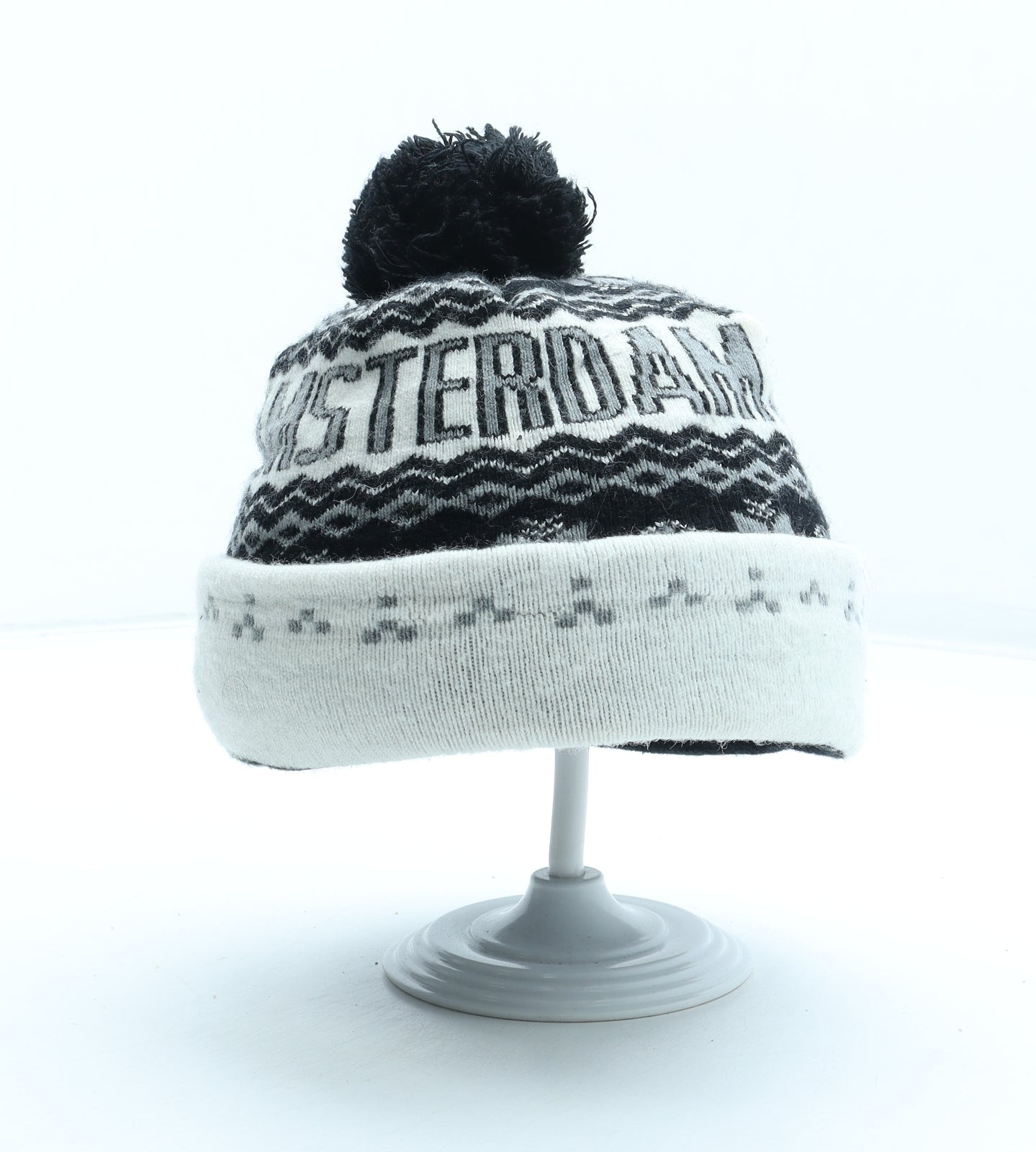 Amsterdam Mens Black Fair Isle Acrylic Winter Hat One Size
