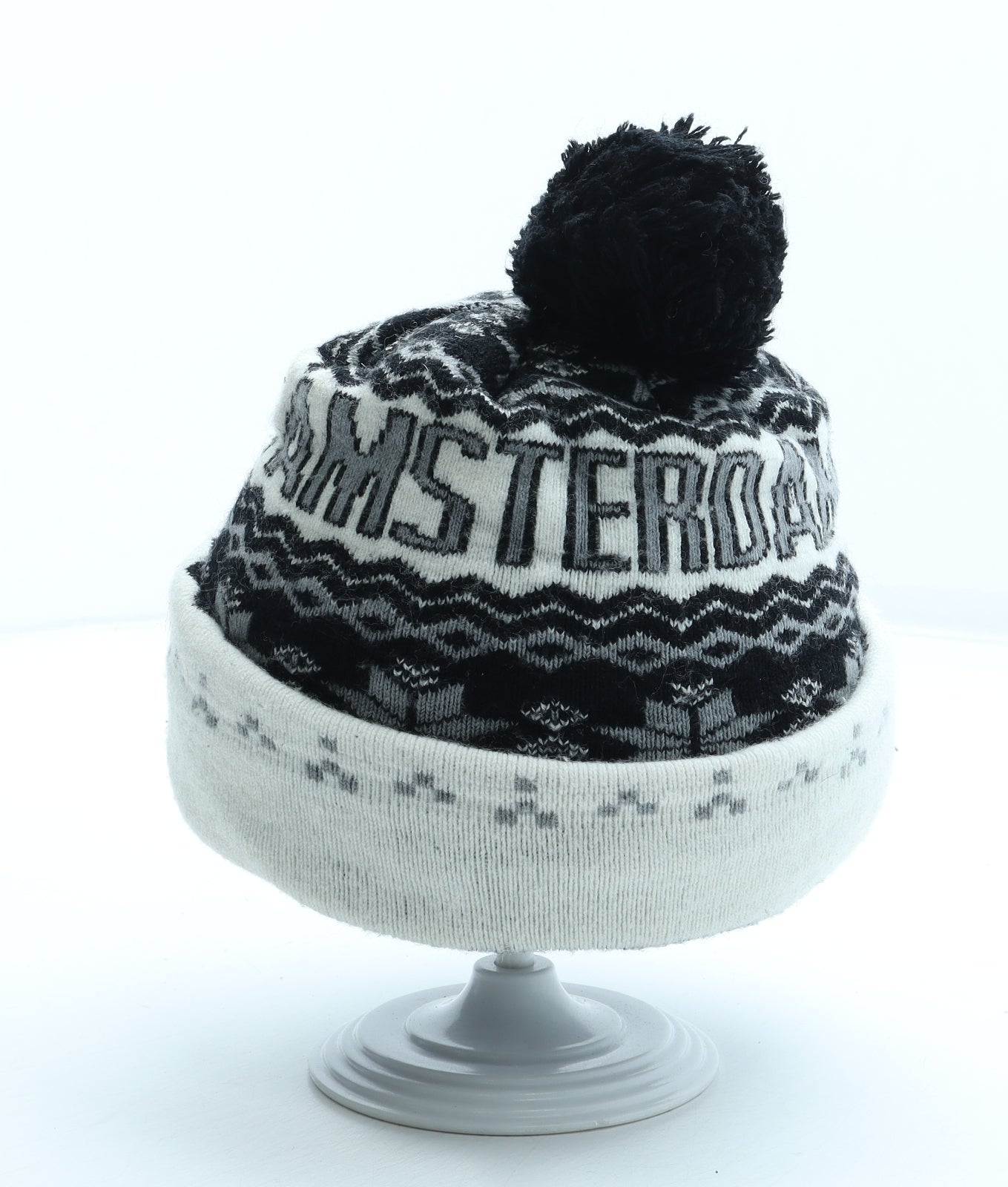 Amsterdam Mens Black Fair Isle Acrylic Winter Hat One Size