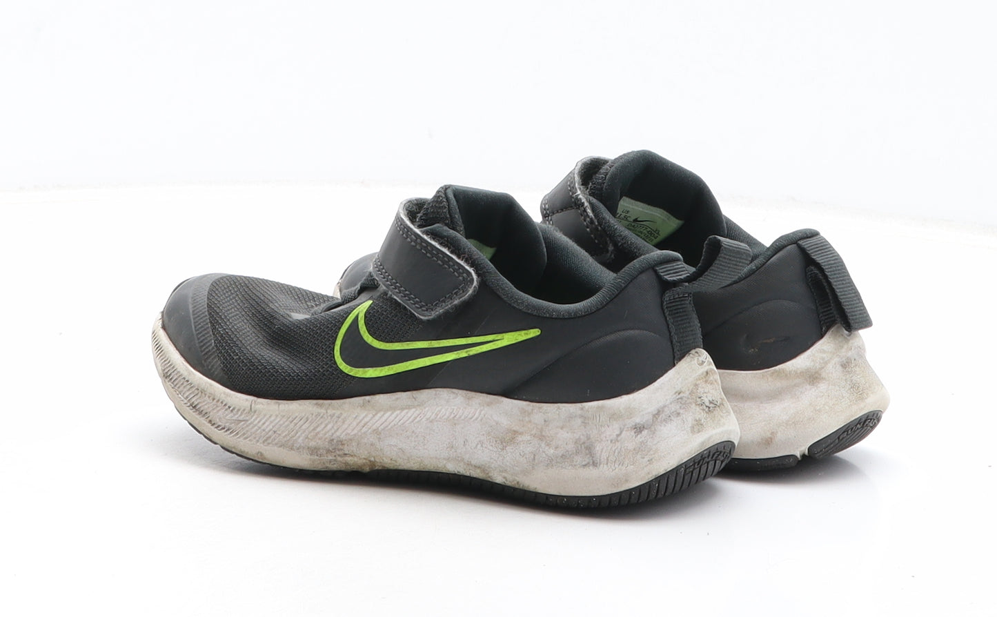 Nike Boys Black Synthetic Trainer UK 11