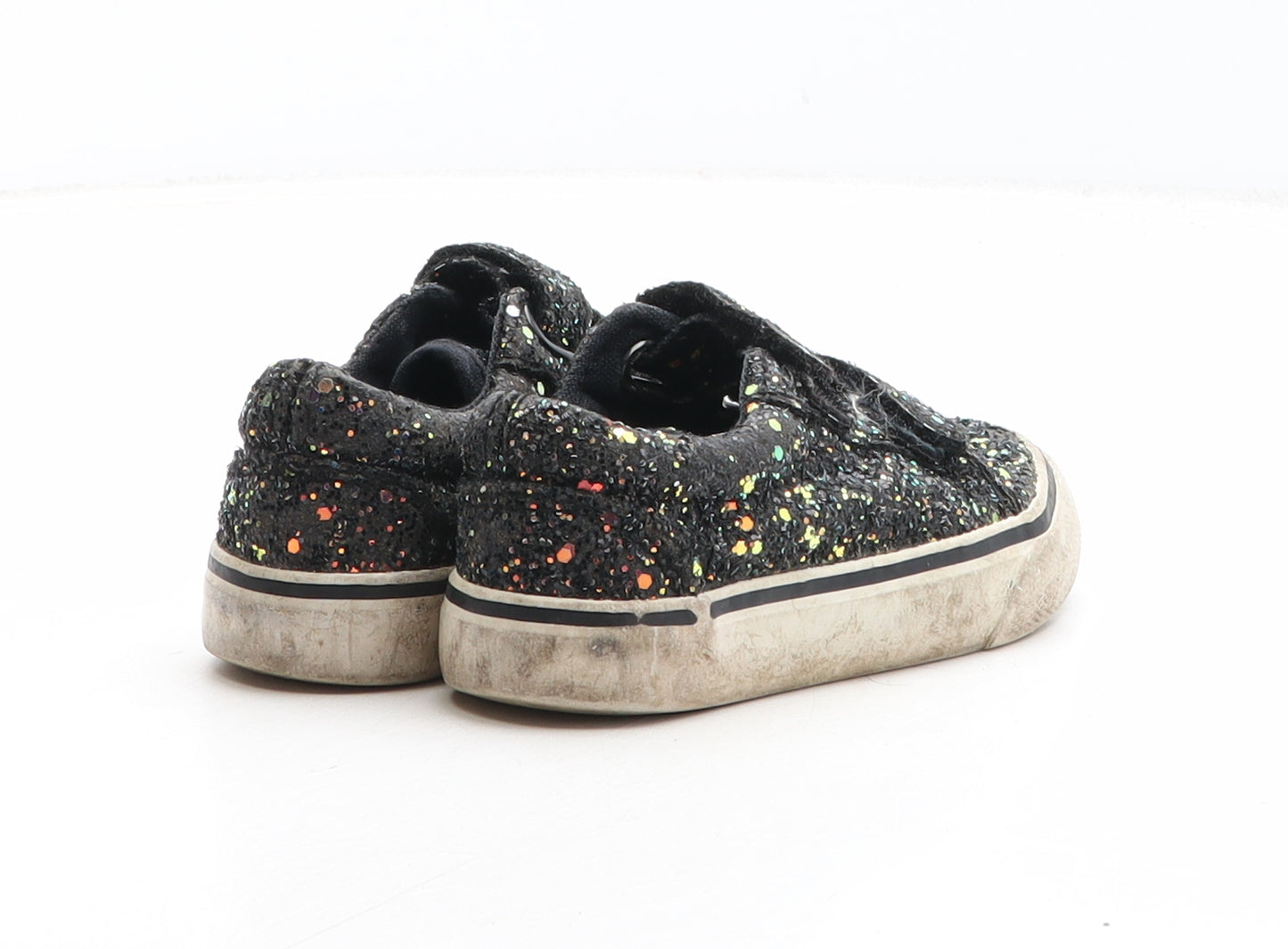 Primark Girls Black Synthetic Flat Casual UK 6