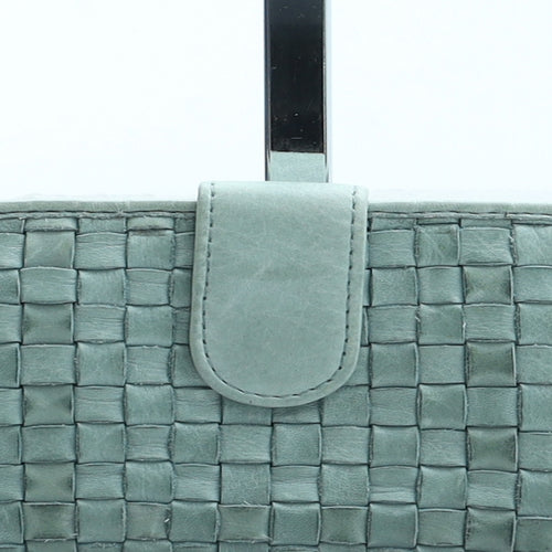 Preworn Womens Green Leather Bow Tie Wallet Size S