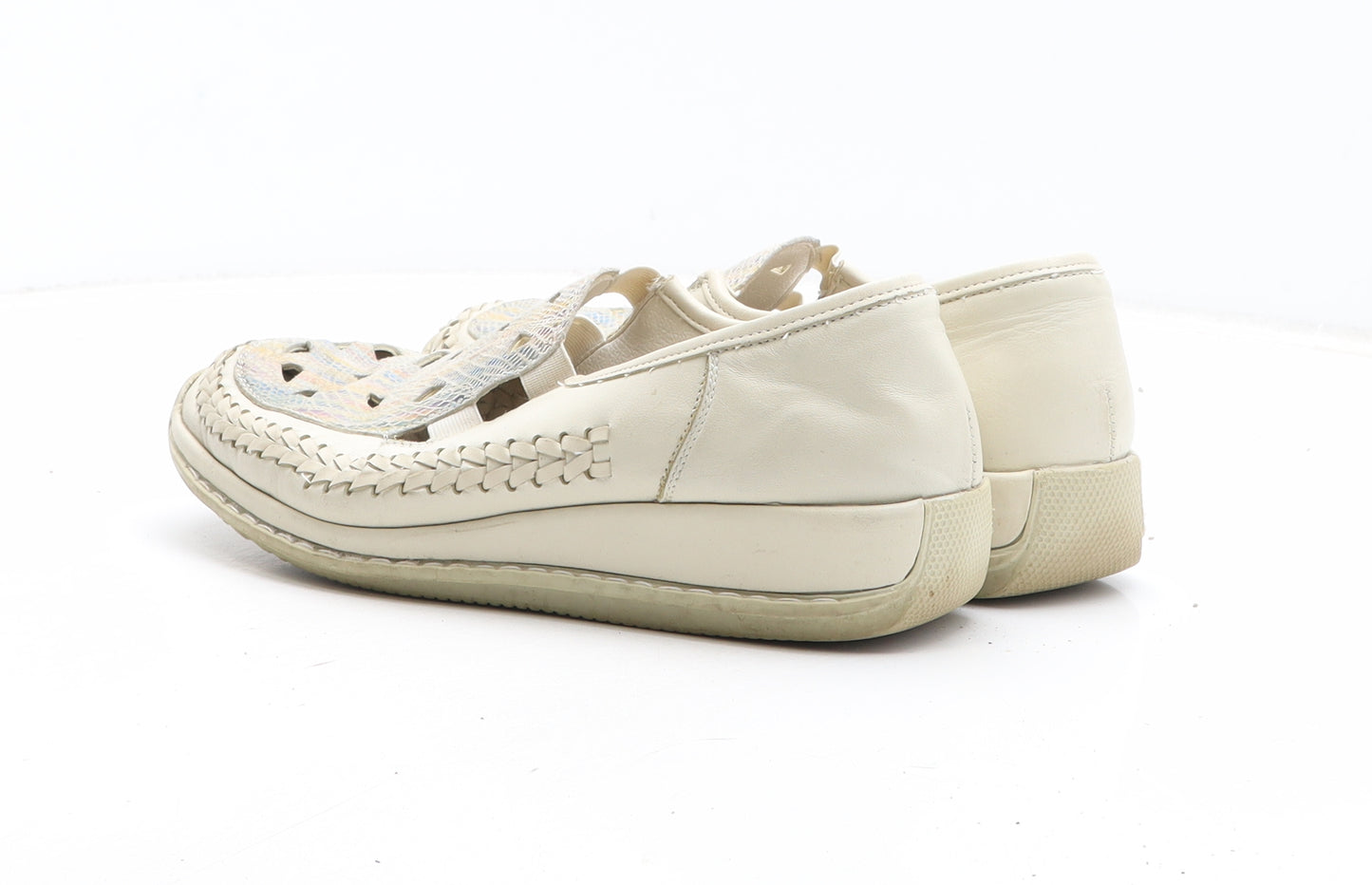 Preworn Womens Beige Synthetic Slip On Casual UK - UK Size Estimated 8