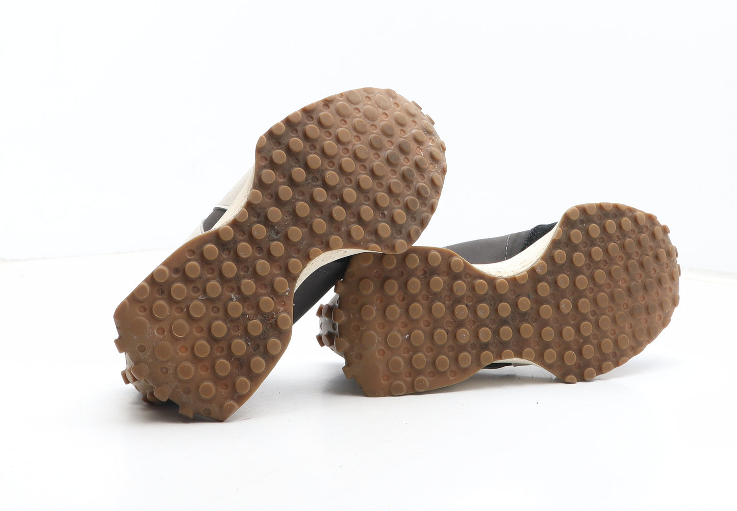 New Balance Womens Black Synthetic Trainer UK