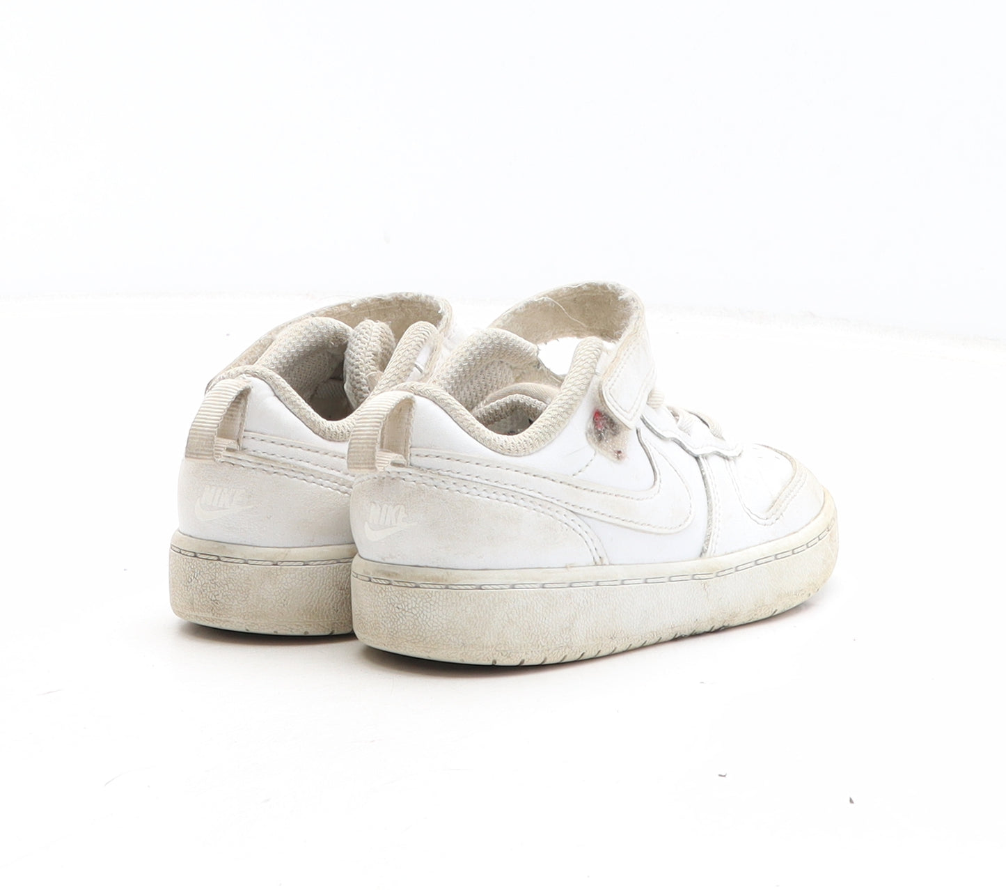 Nike Boys White Synthetic Trainer UK 8.5