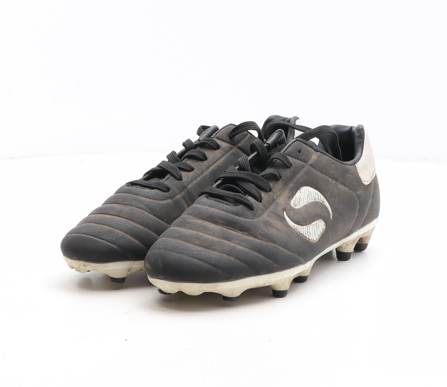 Sondico Boys Black Synthetic Trainer UK 3 - Football Boots