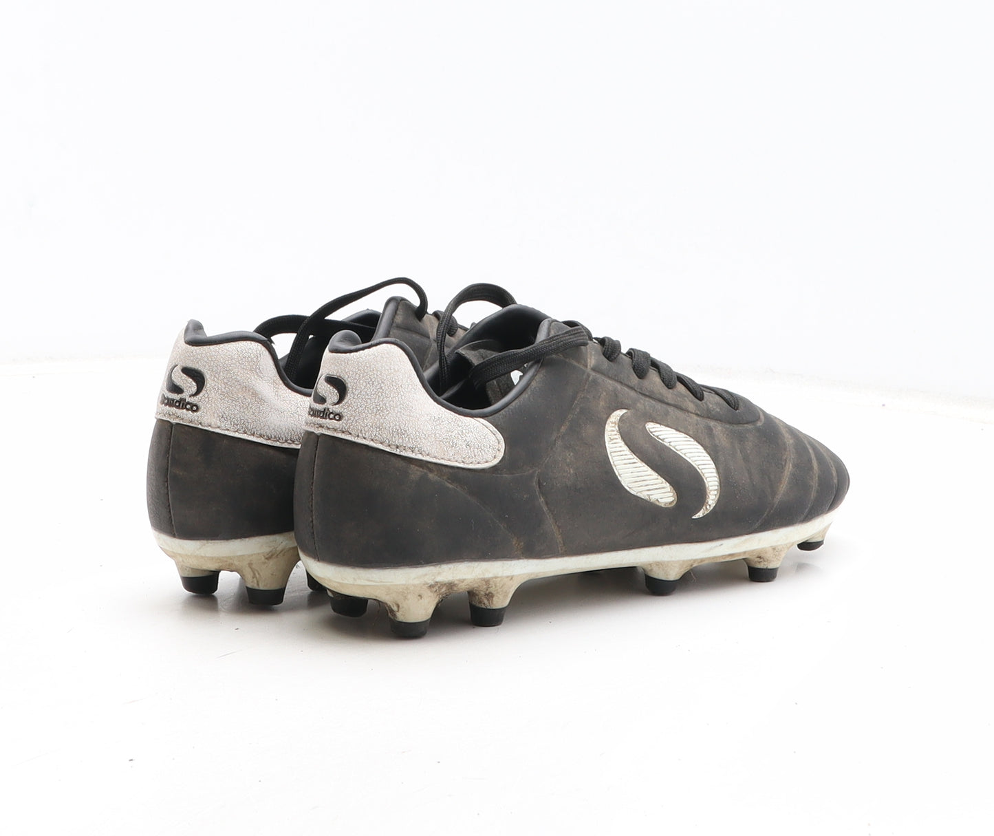 Sondico Boys Black Synthetic Trainer UK 3 - Football Boots