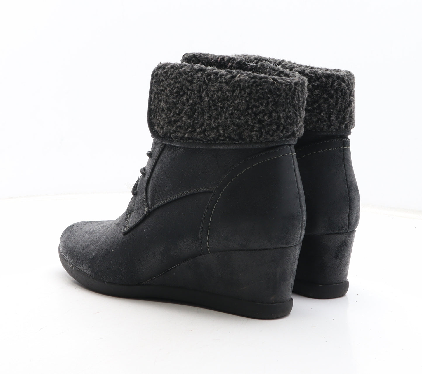 Preworn Womens Black Synthetic Bootie Boot UK - UK Size Estimated 11