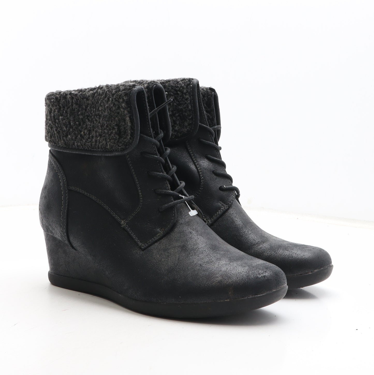 Preworn Womens Black Synthetic Bootie Boot UK - UK Size Estimated 11