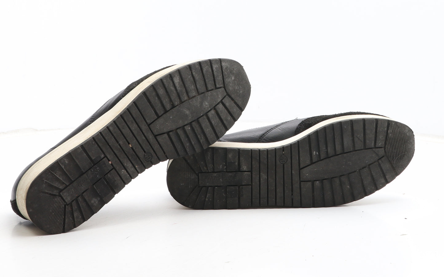 Preworn Womens Black Synthetic Slip On Casual UK