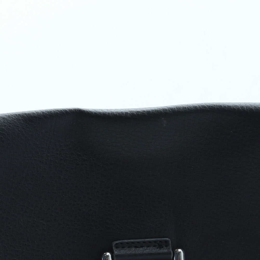 Preworn Womens Black Polyurethane Shoulder Bag Size Small