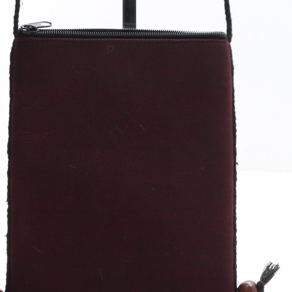 Preworn Womens Black Geometric Polyester Crossbody Size Mini - Elephant Pattern