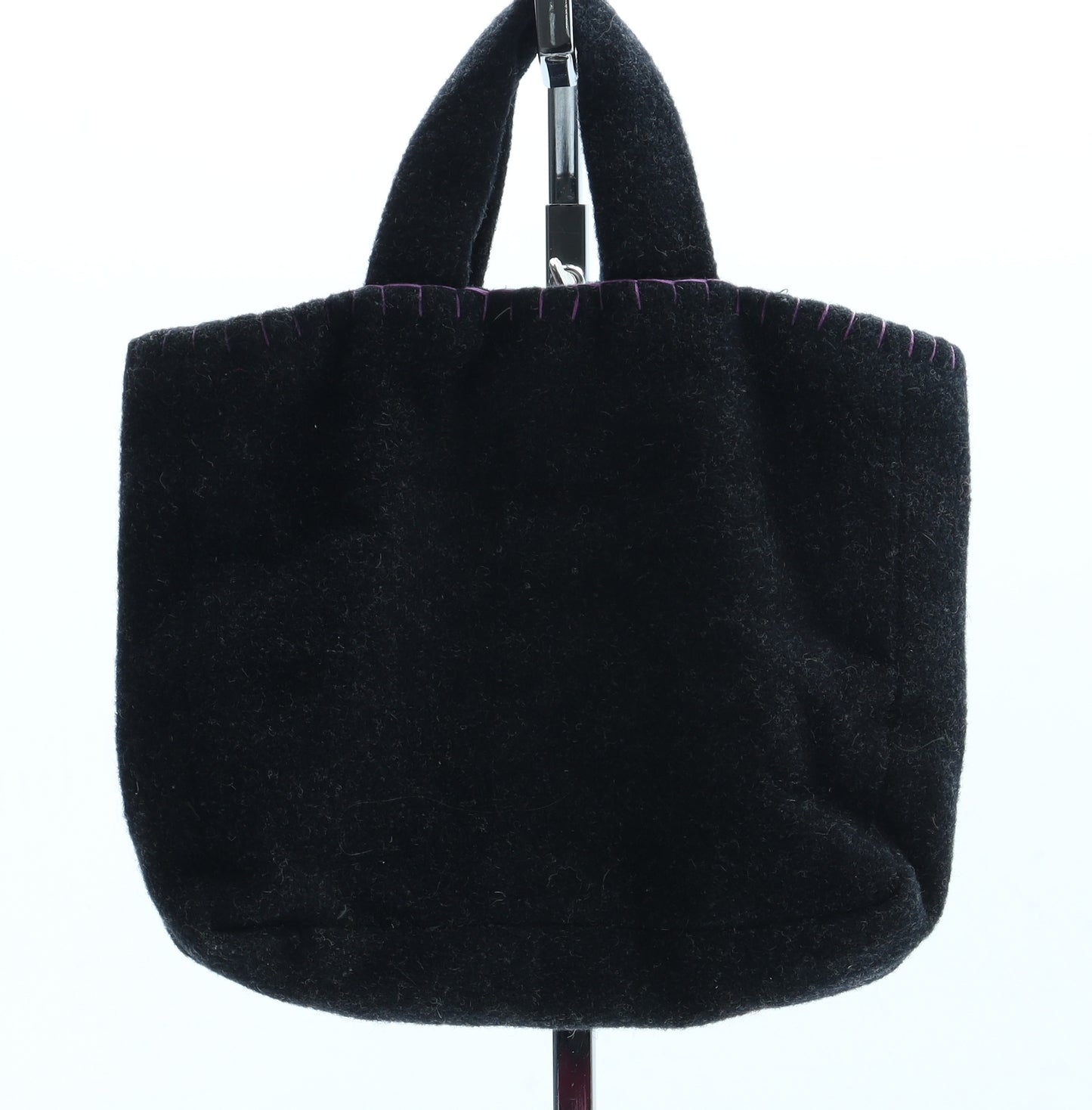 Preworn Womens Grey Polyester Top Handle Bag Size Small - Heart Detail