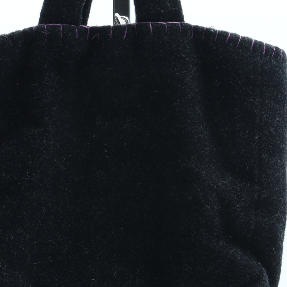 Preworn Womens Grey Polyester Top Handle Bag Size Small - Heart Detail