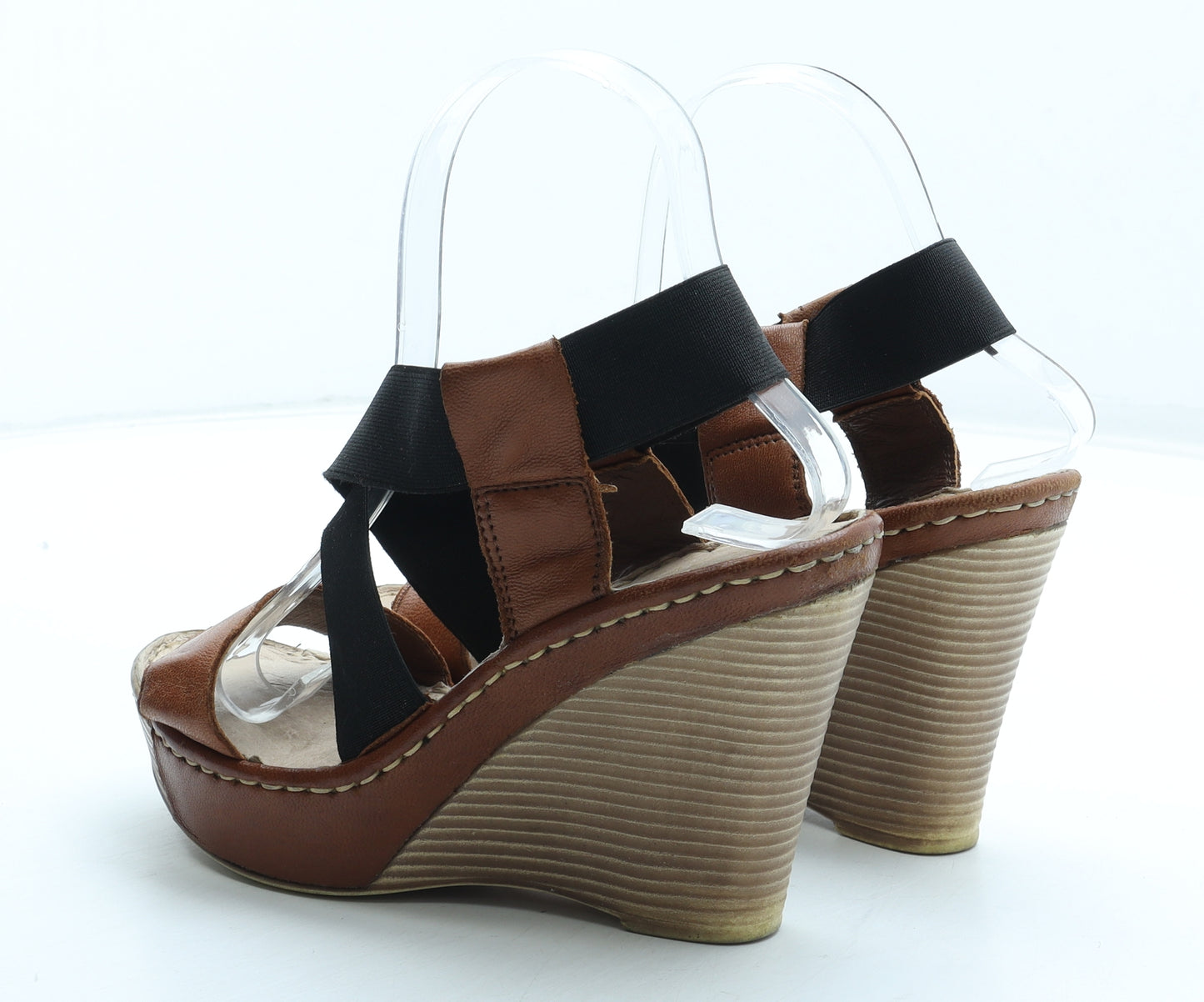 Moda in Pelle Womens Brown Colourblock Polyurethane Strappy Heel UK