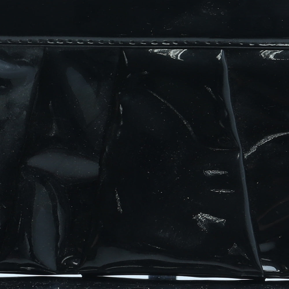 Preworn Womens Black Polyurethane Clutch Size Small