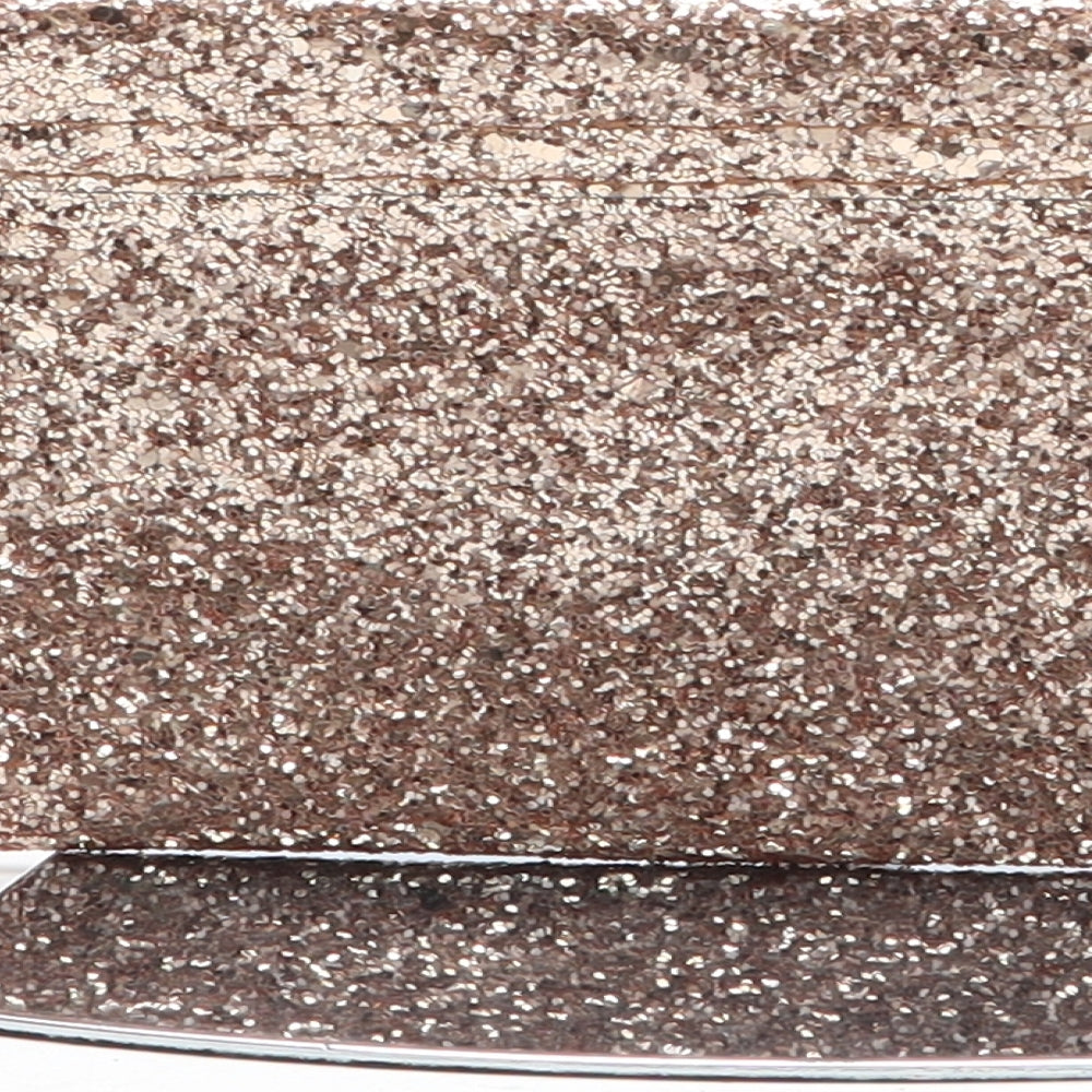 Preworn Womens Pink Polyester Clutch Size Small