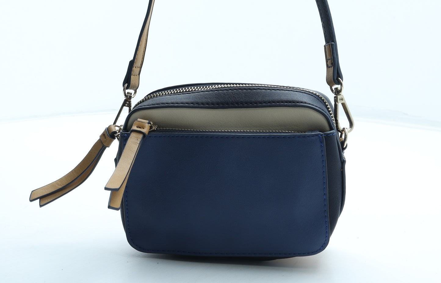 Accessorize Womens Blue Colorblock Polyurethane Crossbody Size Small