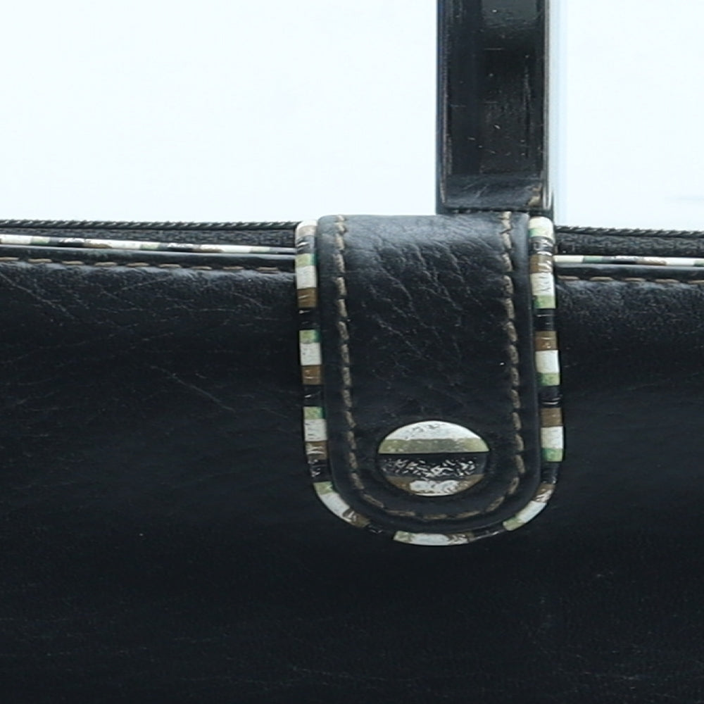 Tula Womens Black Leather Bow Tie Wallet Size S