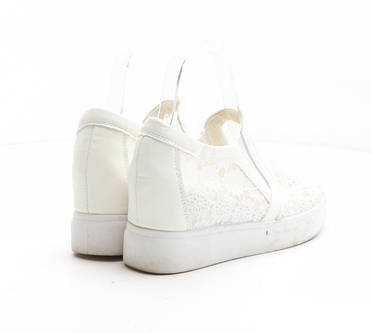 Preworn Womens White Geometric Synthetic Trainer UK