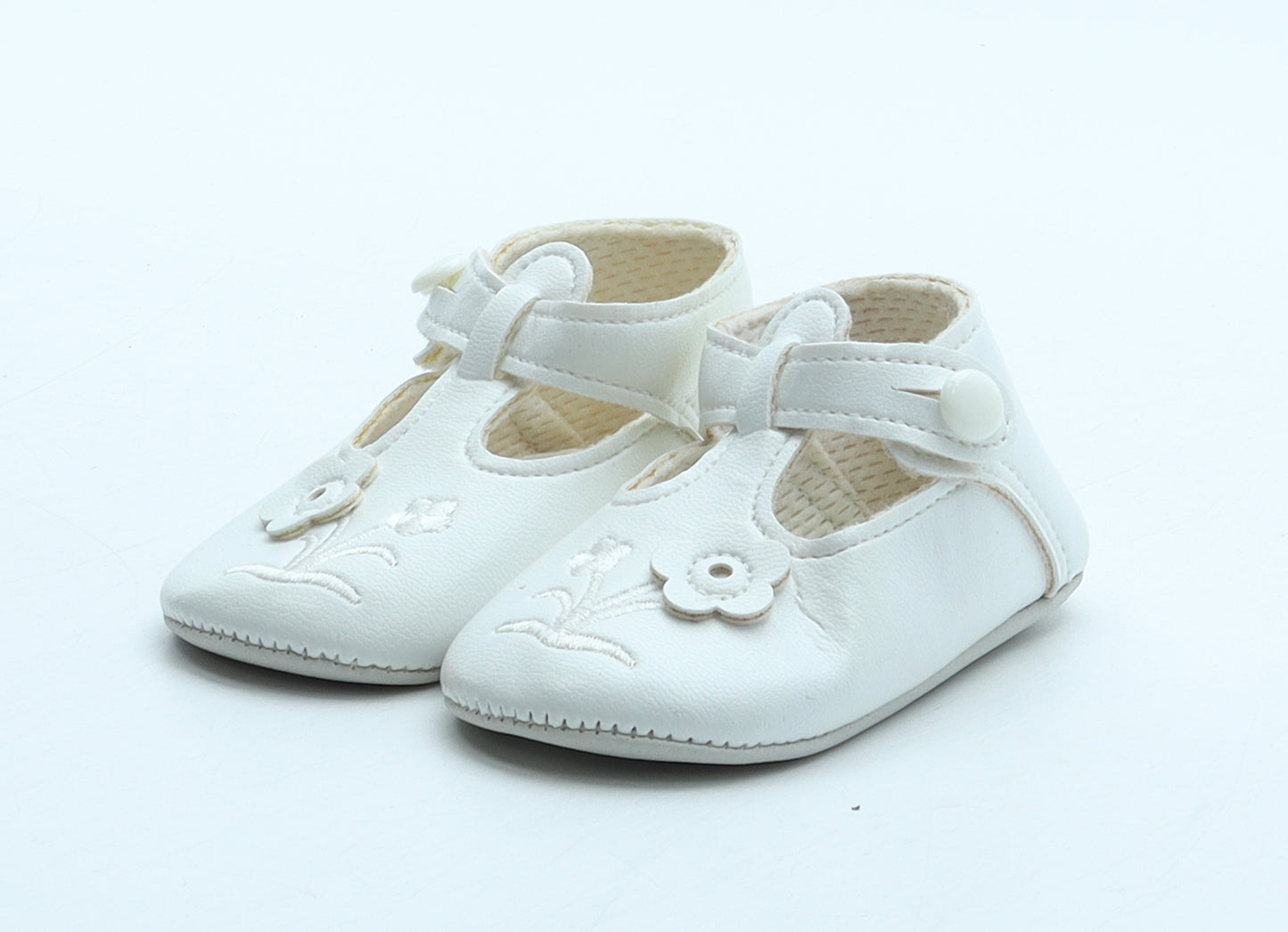 Ladybug Girls White Polyurethane Mary Jane Dress UK 0-6 Months - Flower Detail