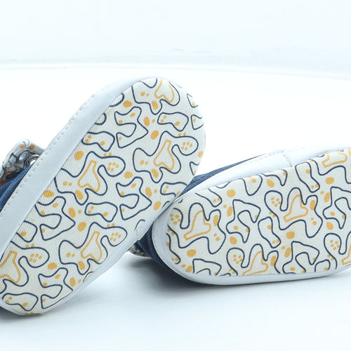 Primark Boys Blue Geometric Polyester Sneaker Trainer UK 6-12 Months