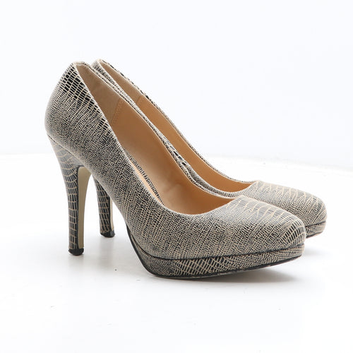 Preworn Womens Black Geometric Synthetic Court Heel UK - UK Size Estimated 6