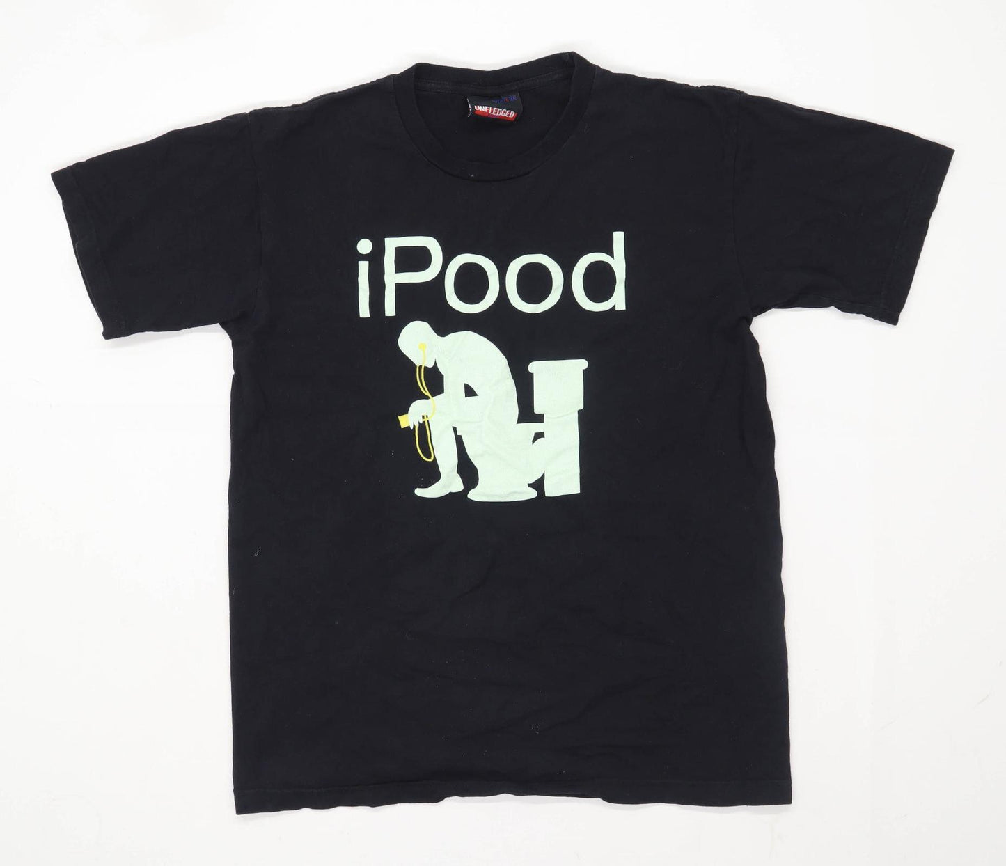 Unfledged Mens Size L Cotton Graphic Black Ipood T-Shirt