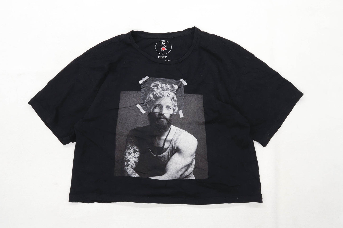 Cropp Womens Size M Graphic Cotton Black Cropped T-Shirt (Regular)