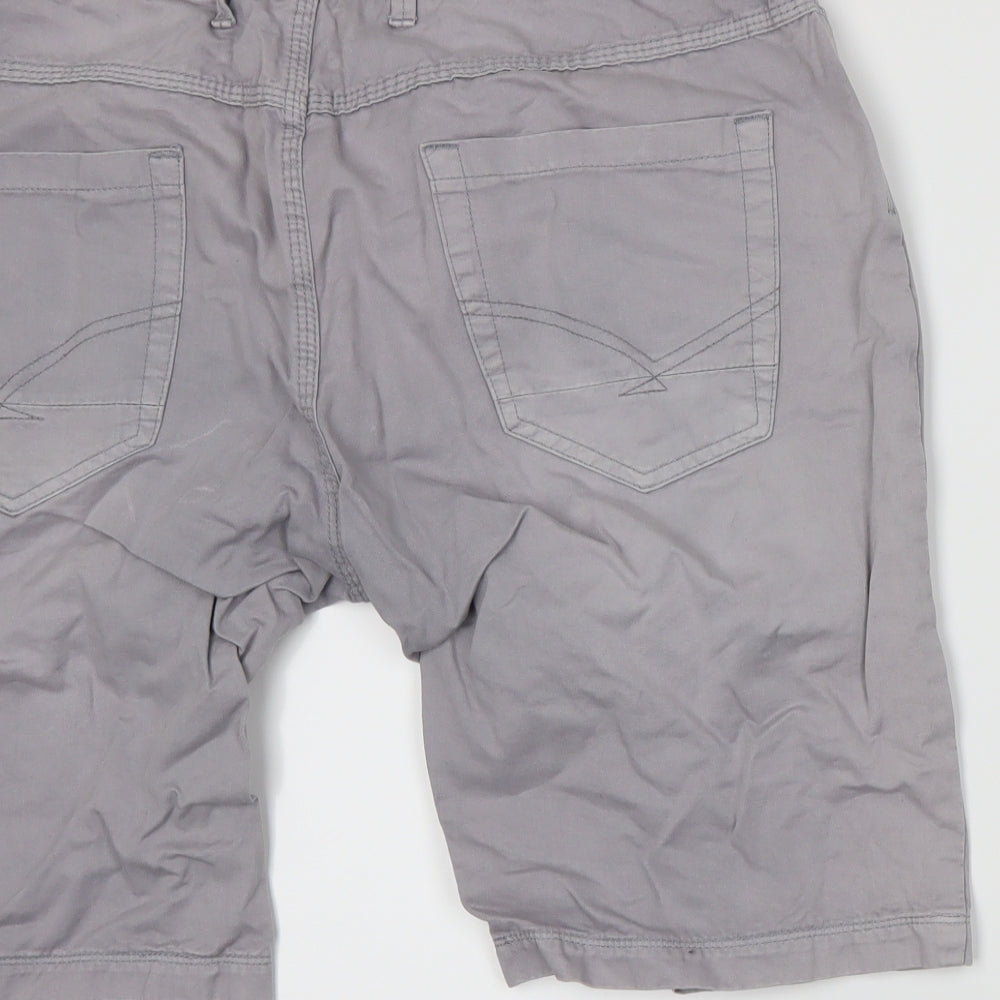 Firetrap Mens Grey   Chino Shorts Size 2XL