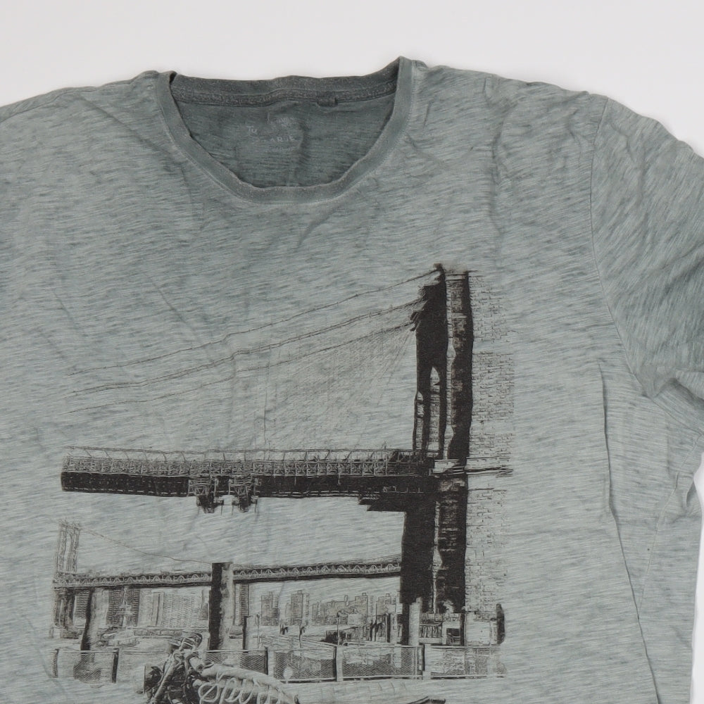 TU Mens Green    T-Shirt Size XL