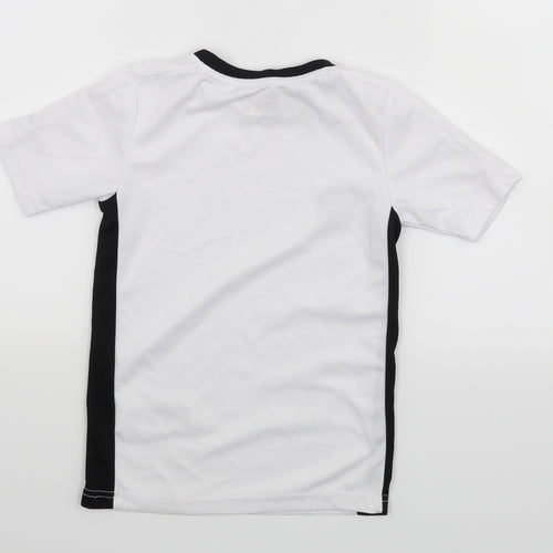 Sandico Boys White   Basic T-Shirt Size 5-6 Years