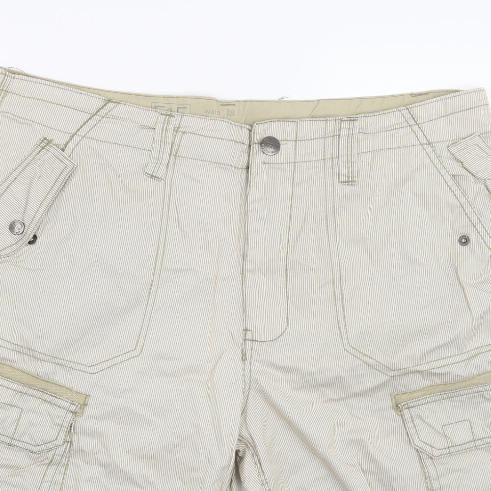 F&F Mens Green Striped  Chino Shorts