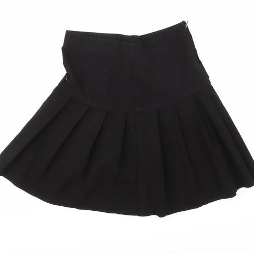 Preworn Girls Black   Pleated Skirt Size 13 Years