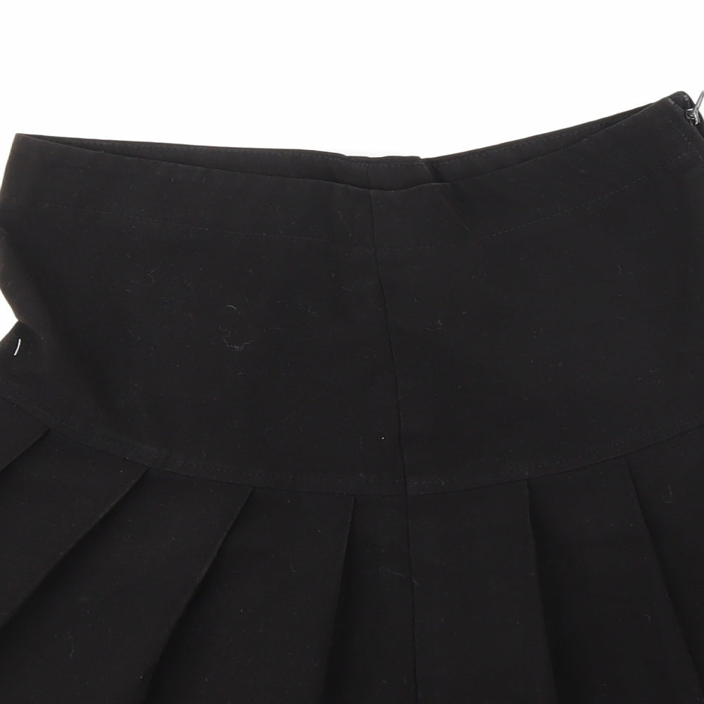 Preworn Girls Black   Pleated Skirt Size 13 Years