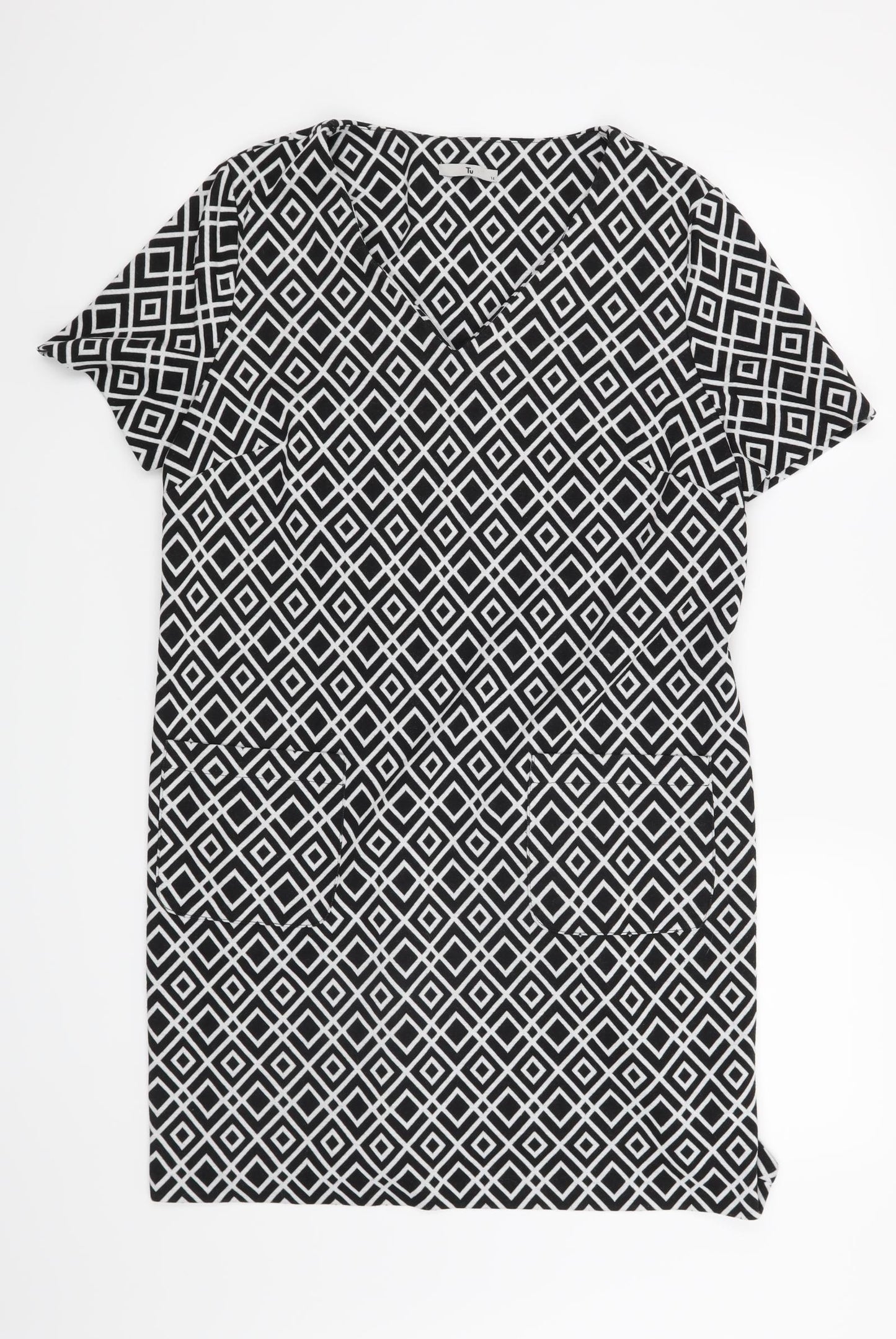 TU Womens Black Geometric  Shift  Size 16