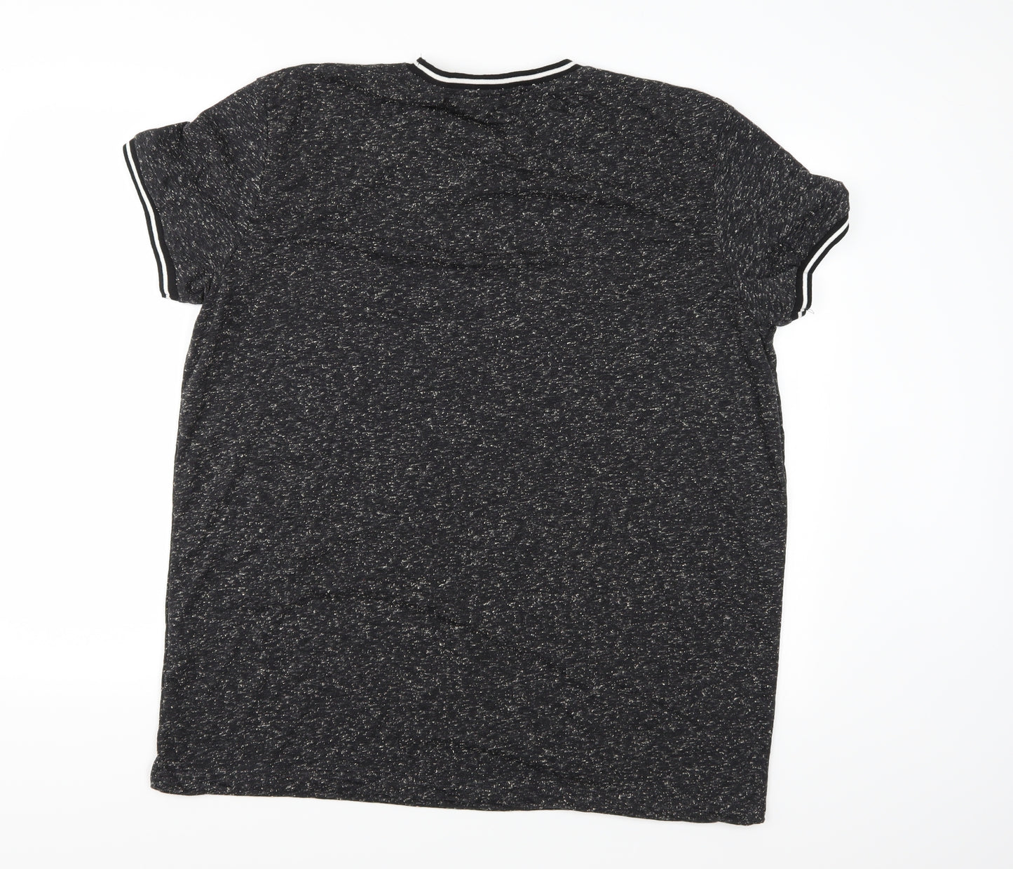 Cedar Wood State Mens Grey    T-Shirt Size 2XL