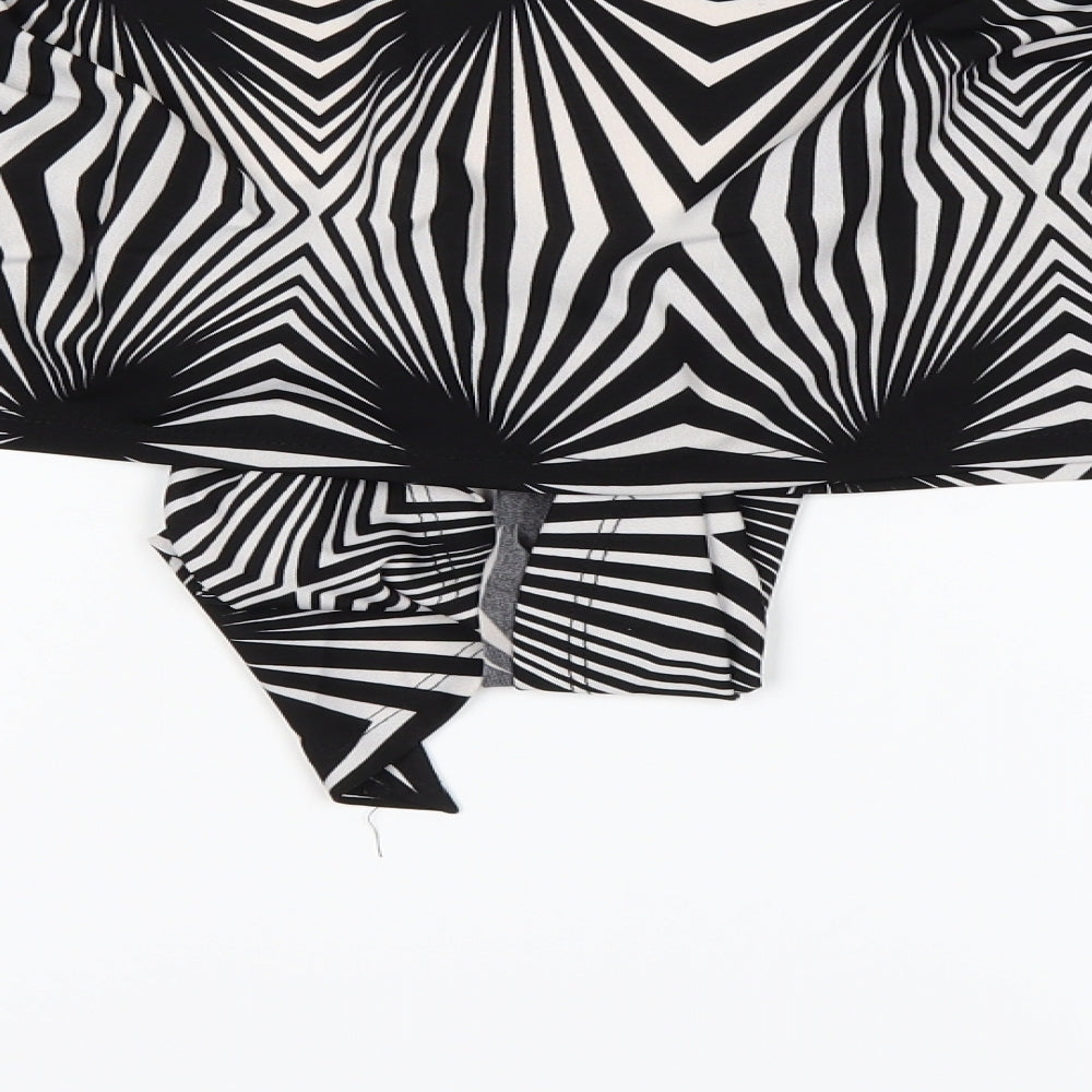 catch one Womens Black Geometric  Kimono Blouse Size M  - flared sleeves