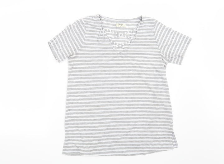Papaya Womens Grey Striped Basic T-Shirt Size M
