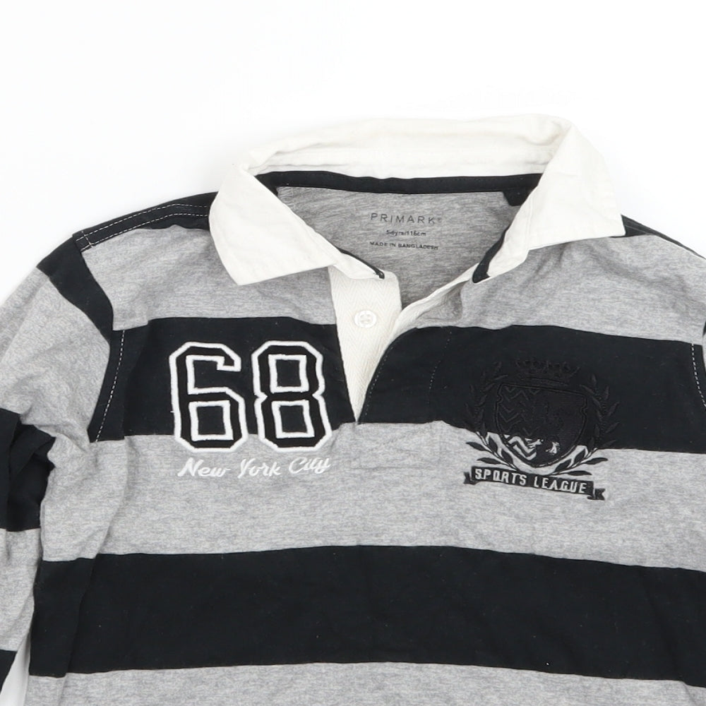 Primark Boys Grey Striped  Basic T-Shirt Size 4-5 Years