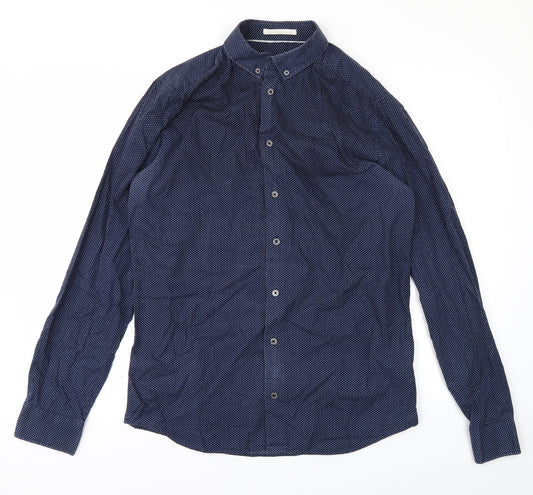 Front view of Tailored Originals men’s blue polka dot button-up, size M