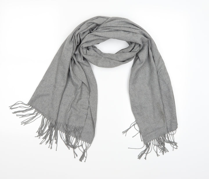 Preworn Womens Grey Knit Scarf
