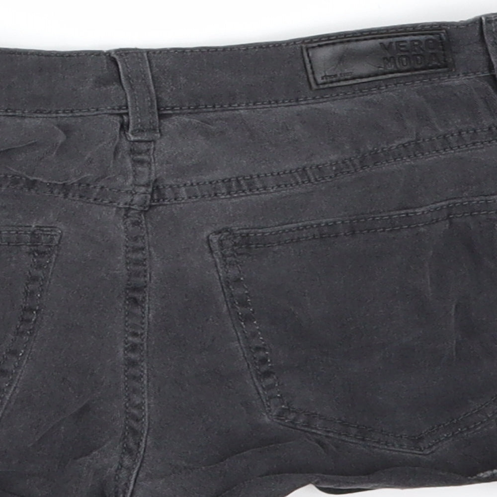Vera Moda Womens Beige  Denim Hot Pants Shorts Size 30