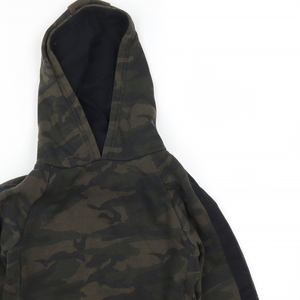 Primark Boys Green Camouflage  Pullover Hoodie Size 7-8 Years