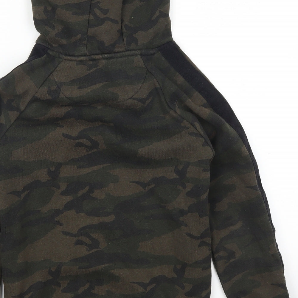Primark Boys Green Camouflage  Pullover Hoodie Size 7-8 Years