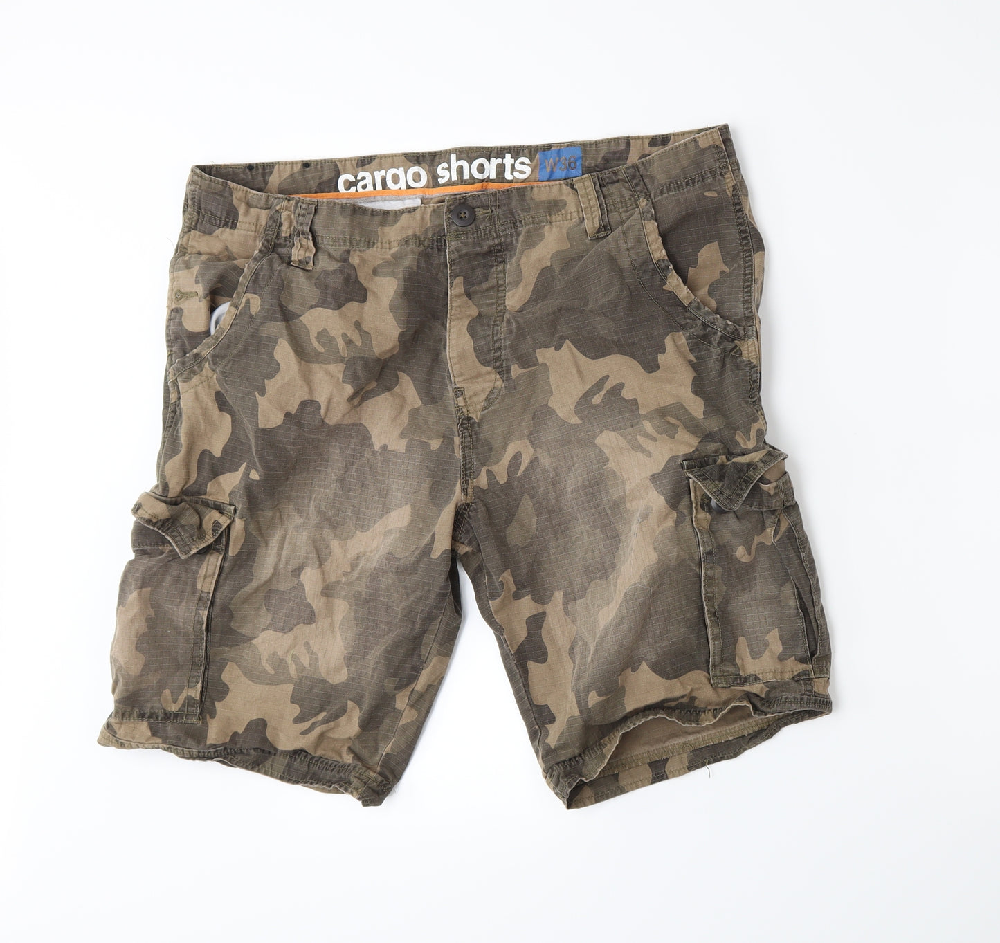 Preworn Mens Green Camouflage  Cargo Shorts Size 36