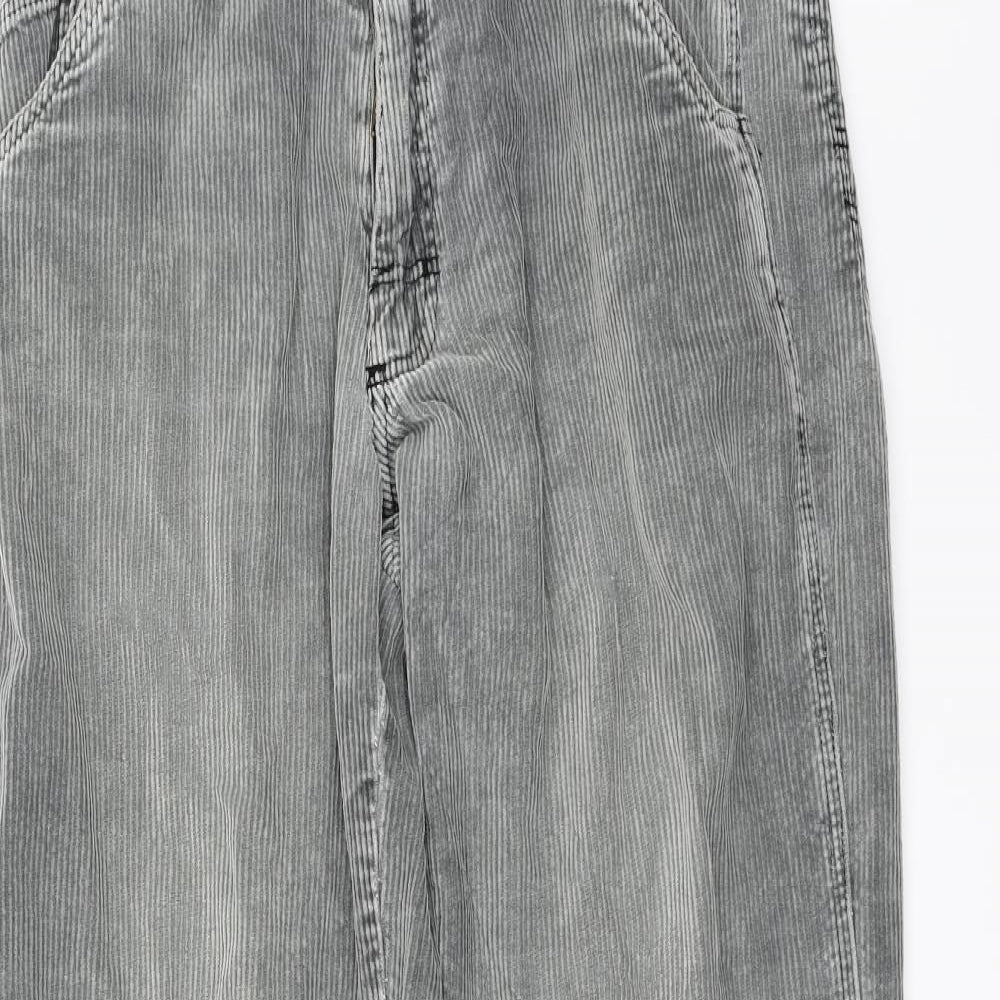 Quick Silver Mens Grey  Corduroy Trousers  Size M L32 in