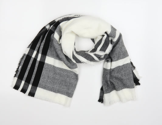 Front view of Preworn women’s white check knit scarf