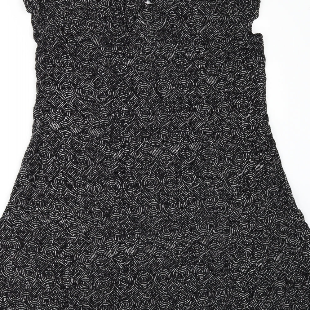 H&M Womens Black Geometric  A-Line  Size 8