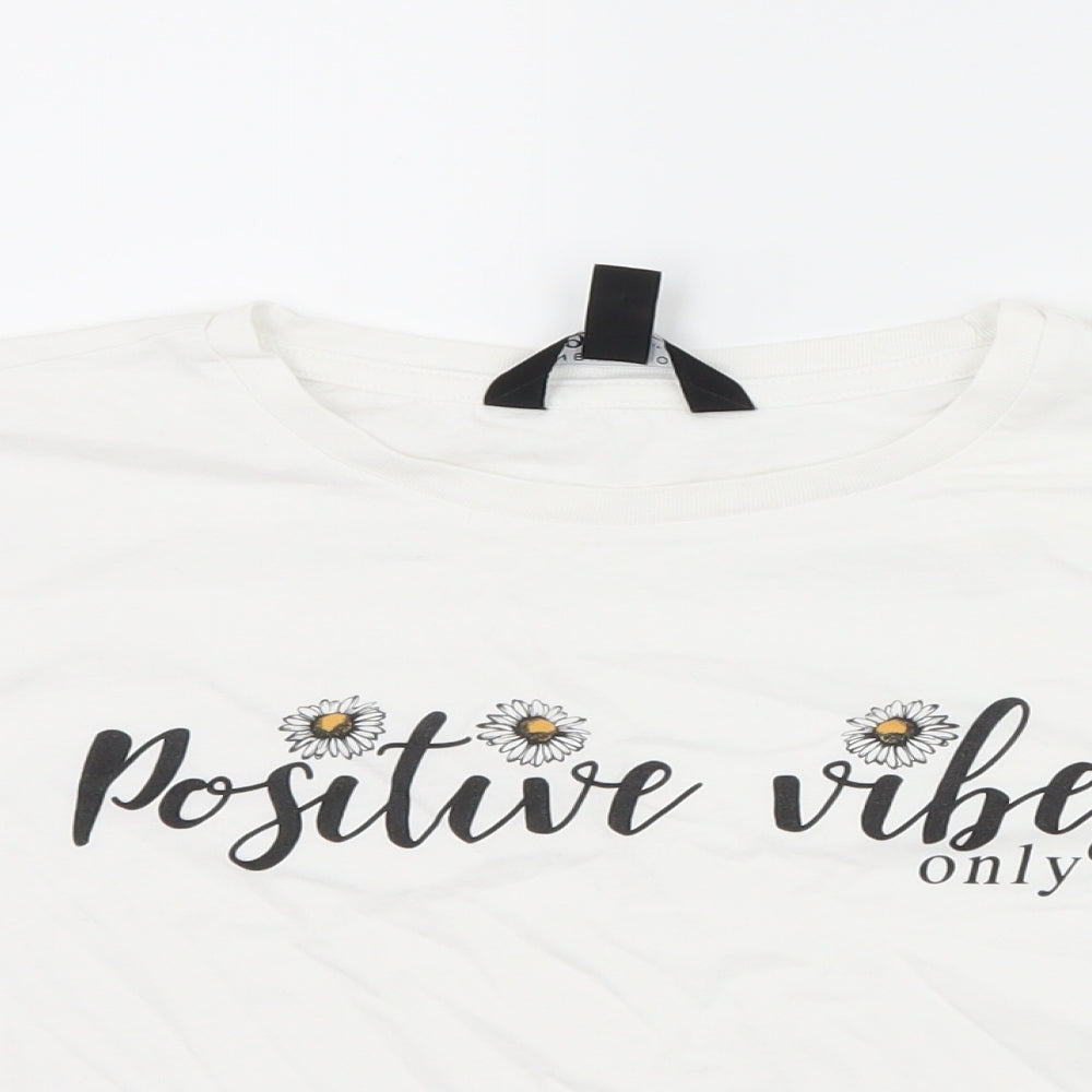 New Look Girls White   Basic T-Shirt Size 14-15 Years  - slogan