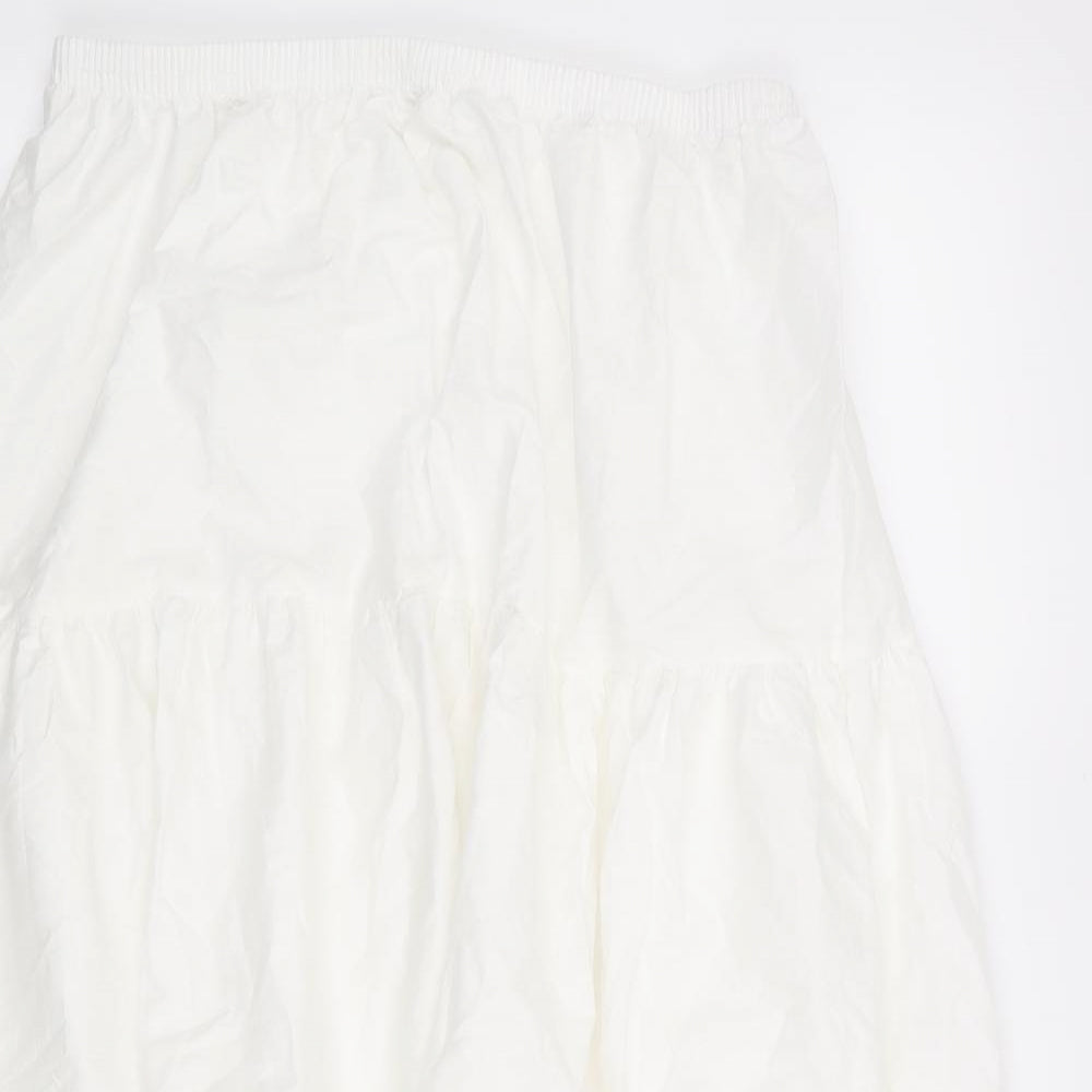 Preworn Womens White   A-Line Skirt